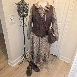 VINTAGE HAND SEWN FLORAL/PAISLEY LONG SLEEVE PRARIE DRESS M Vest Not Included